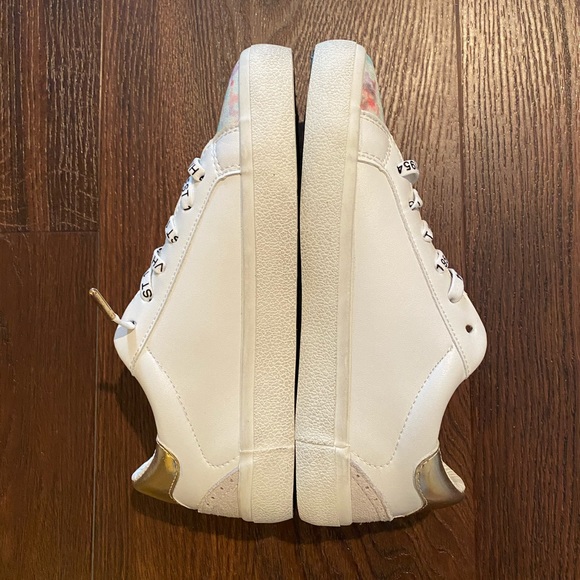 NWT Emmaline Tie-Dye Vintage Havana Sneakers - Picture 8 of 12